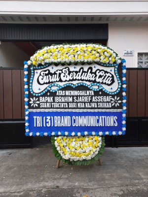 Papan Bunga Duka di Batununggal